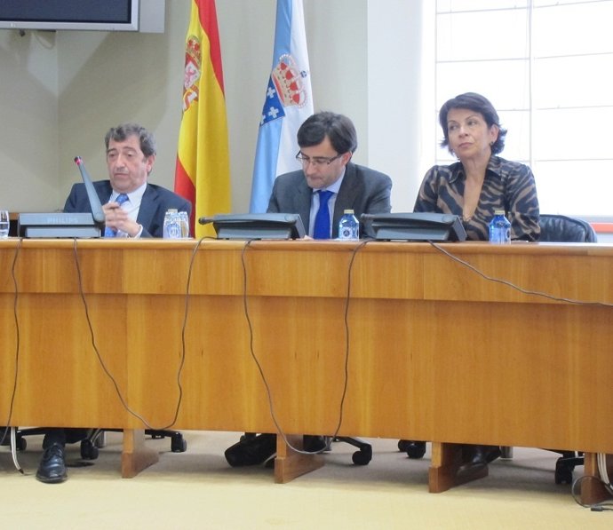 Valedor Do Pobo Y La Vicevaledora Que Dimitió