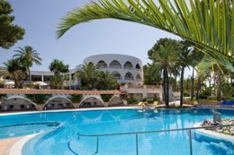 Hoteles Gaditanos Con Ocupaciçon Del 66,94%