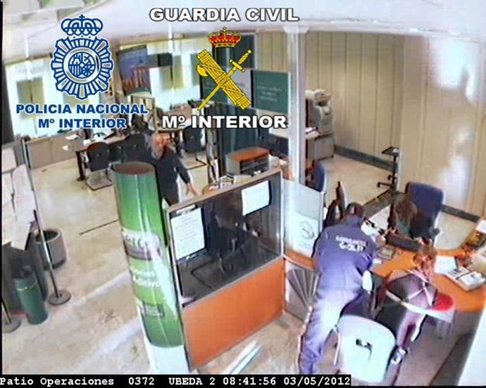Momentos Del Robo En Un Banco
