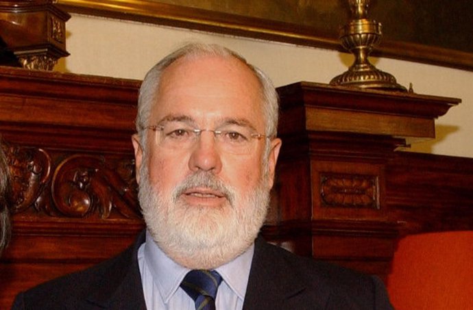 Miguel Arias Cañete, Ministro De Agricultura