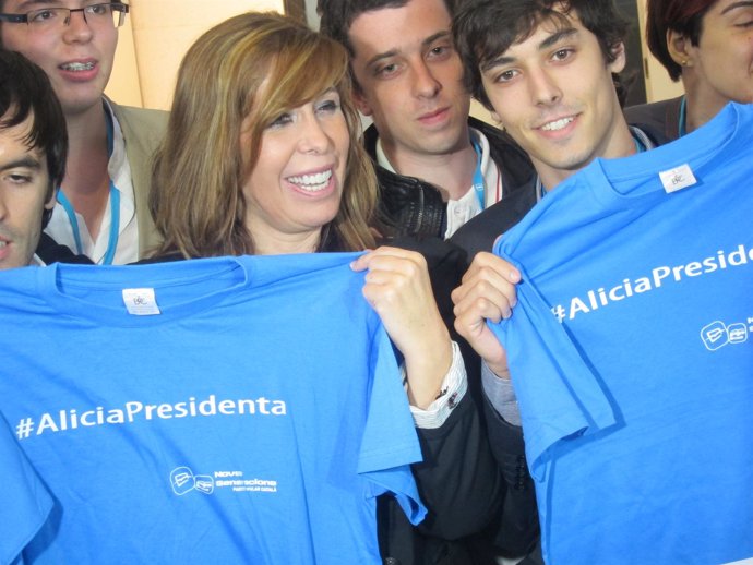 Alícia Sánchez-Camacho En El Congreso Del Pp