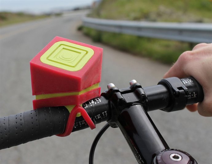 Altavoces Sleek Speak