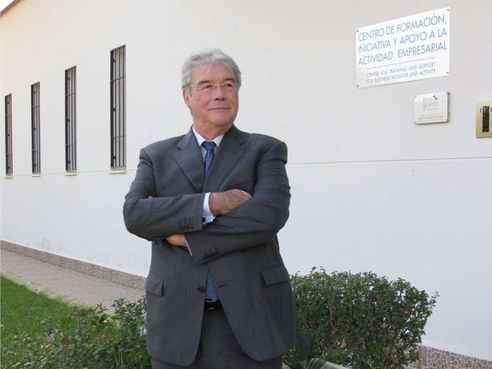 Luis Carreto En La Sede De CECO