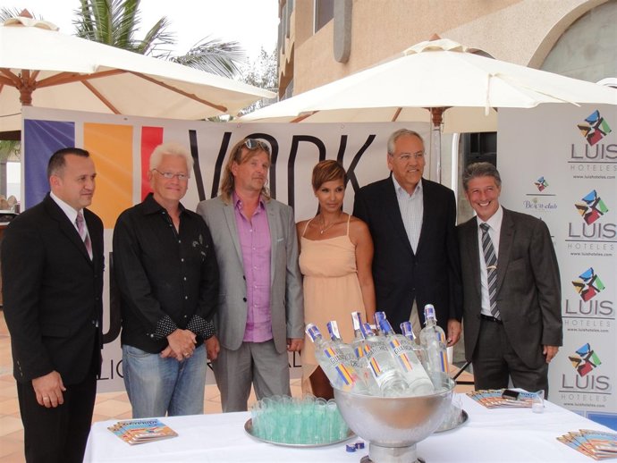 Fiesta De Inicio Del Gay Pride Maspalomas 