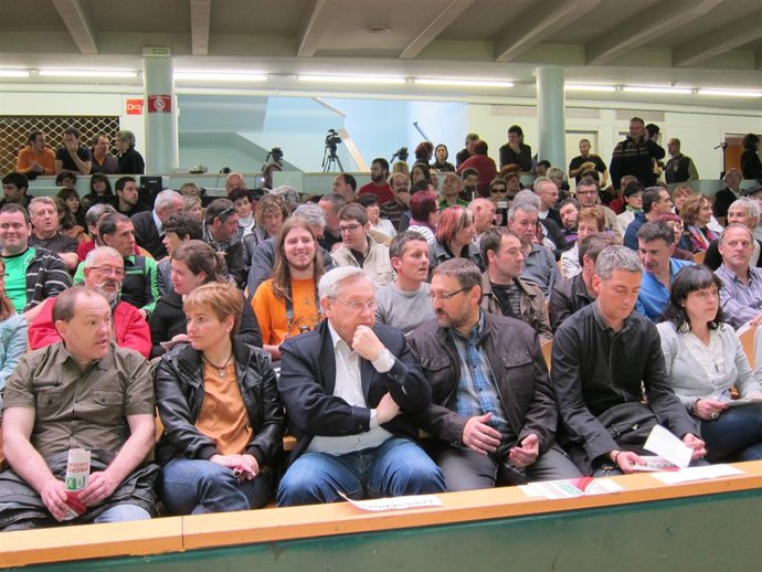 Representantes De Los Partidos Que Forman Amaiur En Un Acto En Pamplona.
