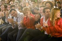 Valenciano acusa a Rajoy de mantenerse "como los últimos de Filipinas" en la defensa de una austeridad "sin piedad"