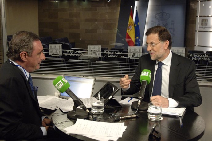 Rajoy, Entrevistado En Onda Cero
