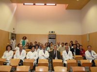 Siete de cada diez médicos dedican la mayor parte de su formación continuada fuera de la jornada laboral