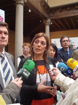 La Consejera De Familia, Milagros Marcos.