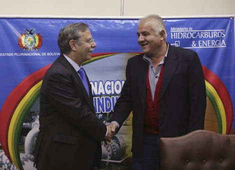 José Folgado Y El Ministro De Hidrocarburos Y Energía De Bolivia Juan Jose Sosa 