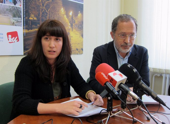 María Sánchez Y Manuel Saravia Presentan La Interpelación Que Llevarán Al Pleno