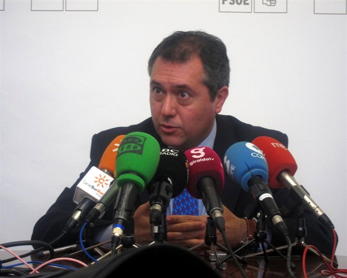 El Portavoz Del PSOE En El Ayuntamiento De Sevilla, Juan Espadas