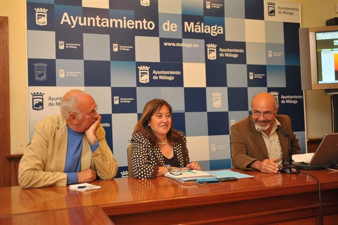 La concejala de Medio Ambiente presenta una web sobre los Montes de Málaga