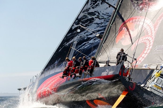 TEAM PUMA MAR MOSTRO VELA VOR