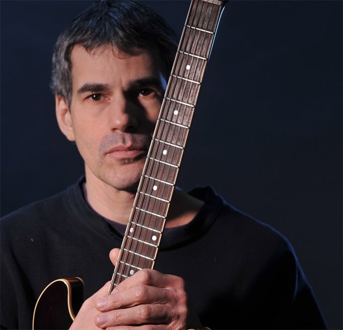 El Guitarrista De Jazz Ben Morder.