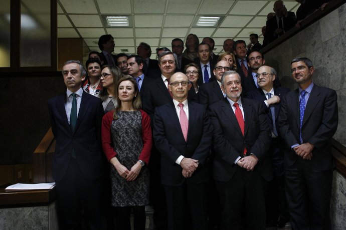 Cristóbal Montoro Y Las CC.AA. En El Consejo De Política Fiscal Y Financiera
