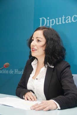 Elena Tobar.