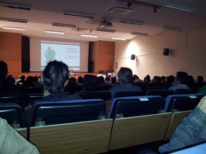 Imagen De La Asamblea Celebrada En La Velada Por La Educación Pública En Segovia