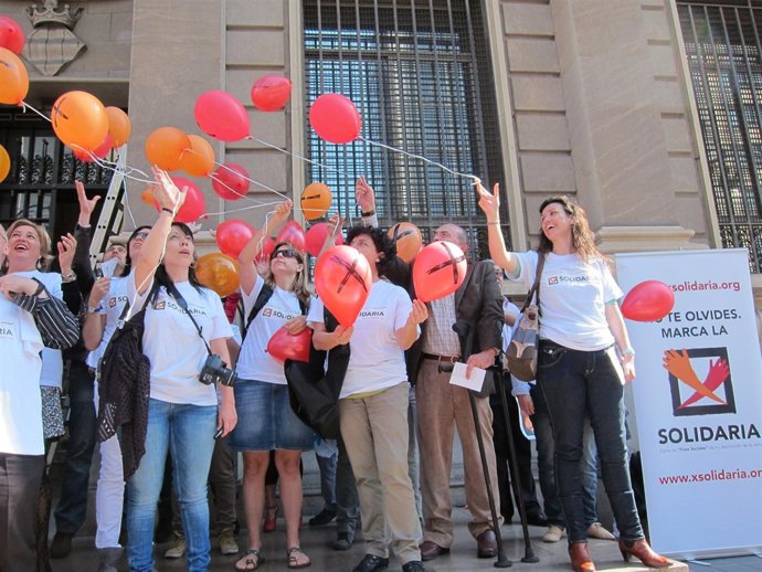 Campaña Por Un X Solidaria