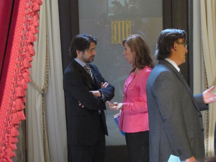 Oriol Pujol Y Alicia Sánchez-Camacho, En El Parlament