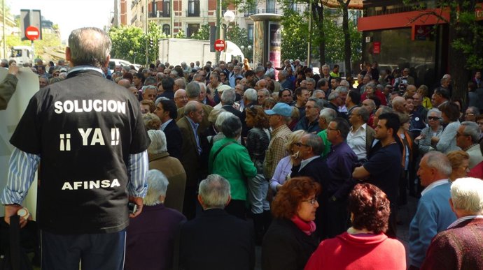 Concentración De Afectados De Fórum Y Afinsa Con Motivo Del Sexto Aniversario