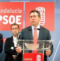 Espadas critica las "prioridades" de Zoido y pide el "mismo interés" en 'Operación Talento' que en crear empleo