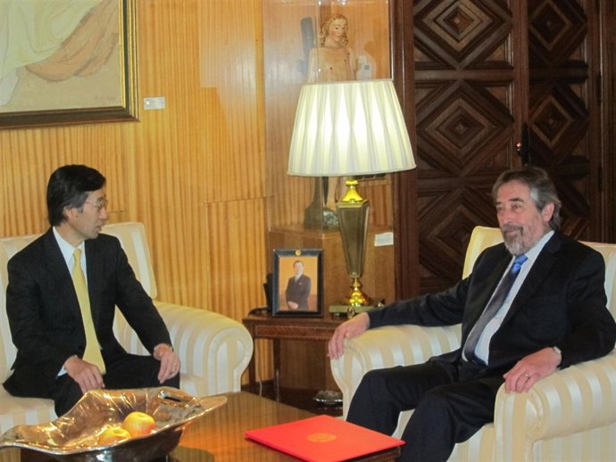 Belloch Y El Embajador De Japón En España