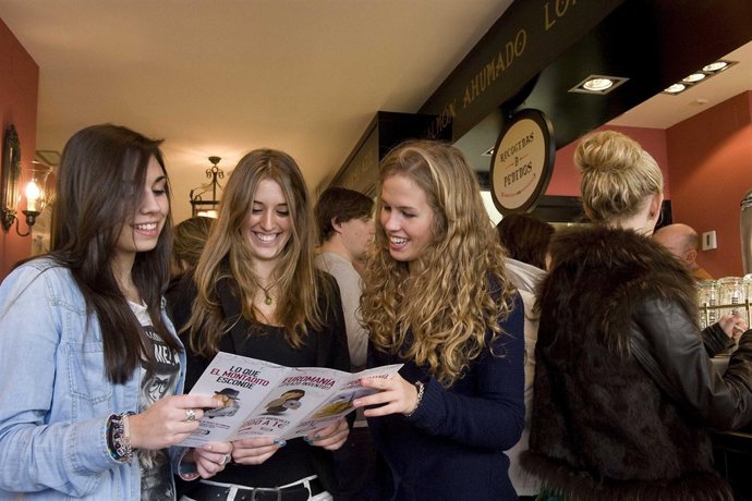 Establecimiento De Restalia 100 Montaditos