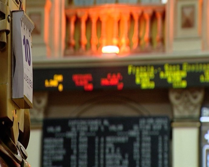 Ibex acoge con optimismo la nacionalización de Bankia