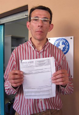 Eduardo G.P., Pareja De La Paciente China Atendida En Alicante