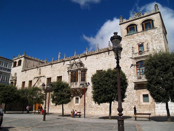 Casa del Cordón en Burgos