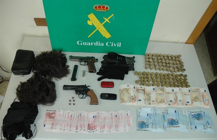 La Guardia Civil Desarticula Una Banda Dedicada Al Robo De Entidades Bancarias