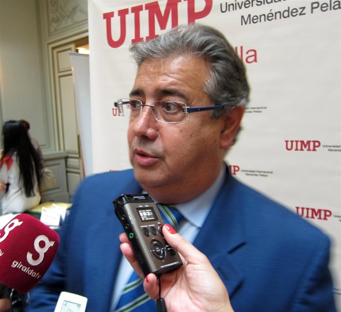 El Alcalde De Sevilla, Juan Ignacio Zoido