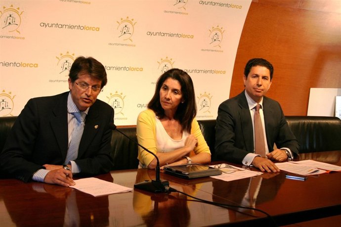 Jódar, García Y Sevilla, Durante La Rueda De Prensa