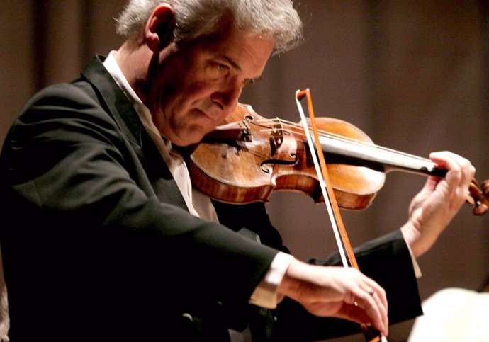 El Prestigioso Violinista Israelí Pinchas Zukerman Actuará En El Palau