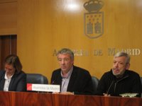 IU dice que el anuncio de rehacer los presupuestos hace prever "muchos más recortes y mucho más desequilibrio"