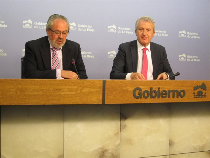 El Consejero De Salud, José Ignacio Nieto, Y El Portavoz, Emilio Del Río