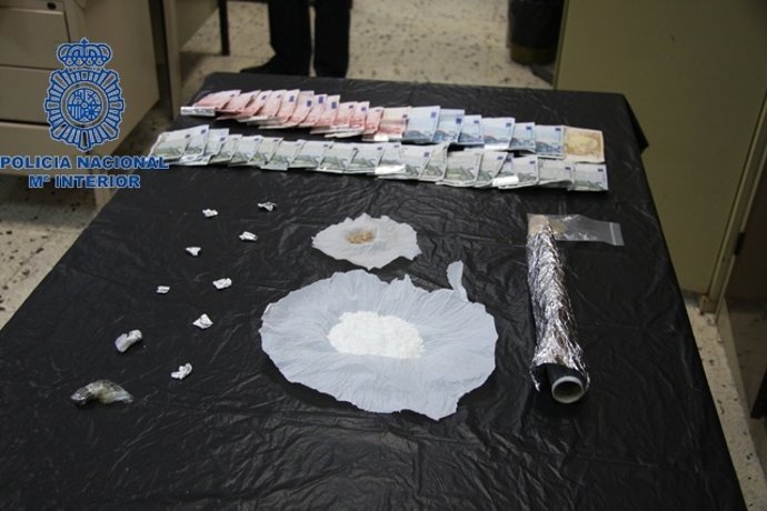 Material Intervenido En Las Dos Viviendas Registradas En El Cabanyal