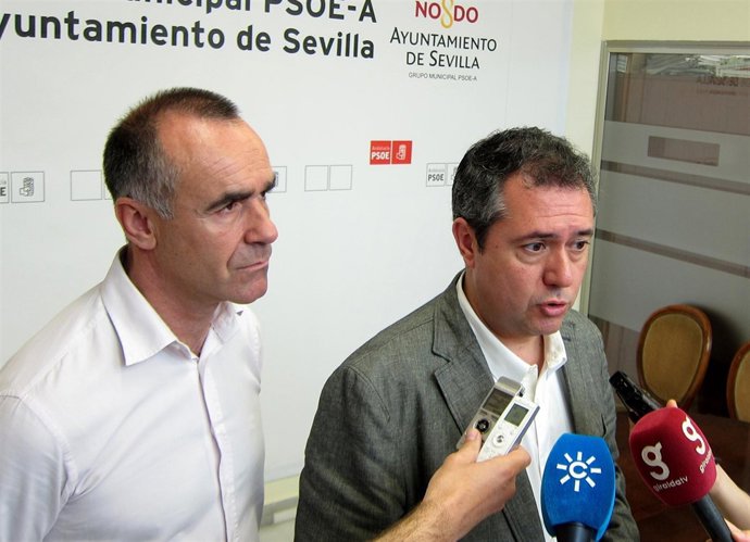Juan Espadas Y Antonio Muñoz