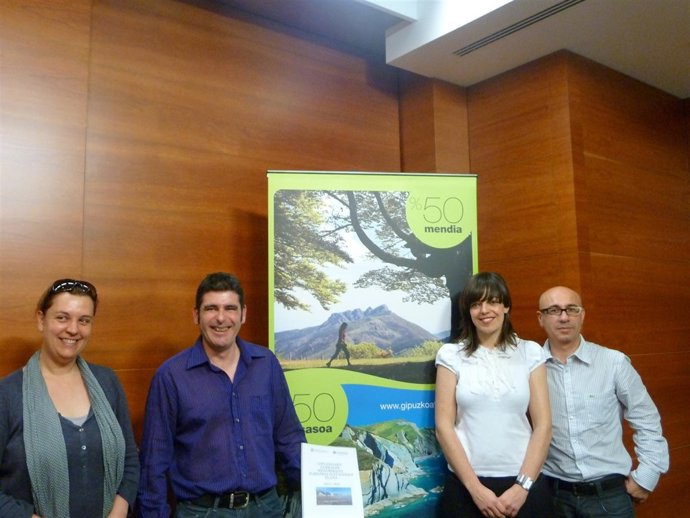 Roke Akizu, Manu Narvaez, Olatz Illarregi Y Cristina Gutierrez