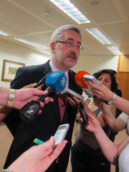 El Consejero De Economía, Innovación, Ciencia Y Empleo, Antonio Ávila