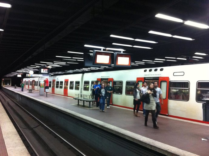 Estación De Sarrià De Los FGC