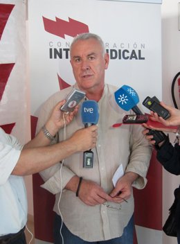 El líder de Izquierda Unida, Cayo Lara