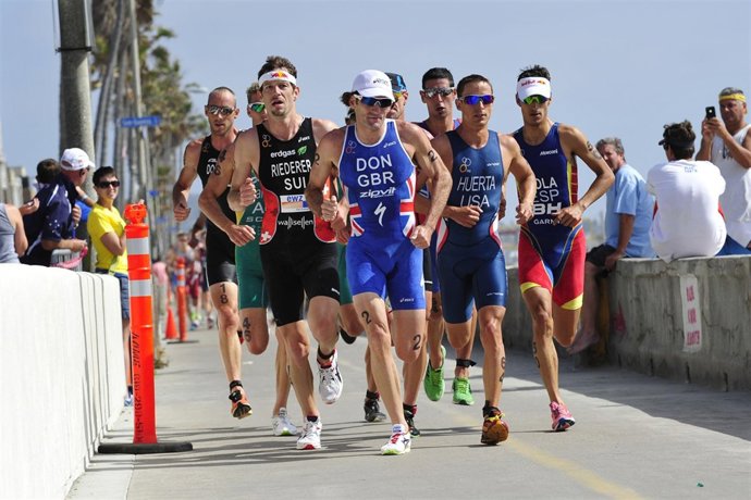 Mario Mola En Las Series Mundiales De Triatlón De San Diego