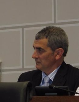 El Alcalde De Mallén, Antonio Asín, En Un Pleno En La DPZ