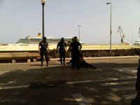 IU y XTF censuran la detención de un 'indignado' por parte de la Policía Nacional