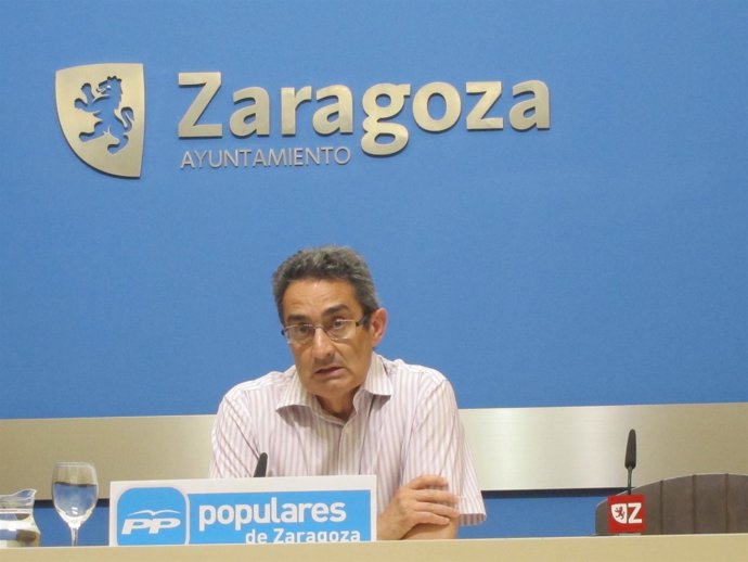 El Concejal Del PP, Julio Calvo