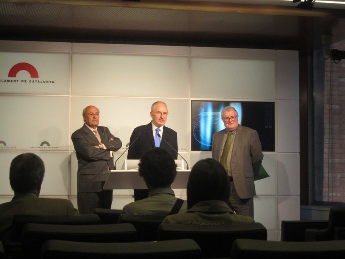 A.Conesa, R.Ribó Y  A.Gisbert