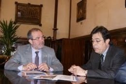 El Presidente De La Diputació De Lleida, Joan Reñé, Y El Del Reial Aeri Club