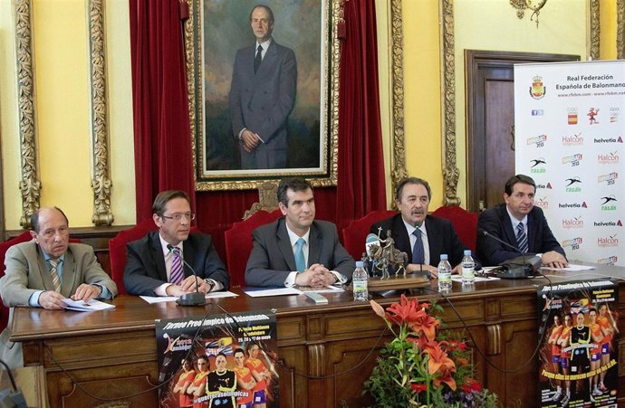 Presentación Del Preolímpico Femenino